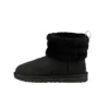 ⁦מגפי האגג דגם פלוף מיני UGG CLASSIC MINI FLUFF QUILTED BOOT⁩ – תמונה ⁦9⁩