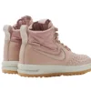 ⁦נעלי נייק-NIKE AIR LF1 DUCKBOOT PINK⁩ – תמונה ⁦3⁩