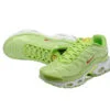 ⁦נעלי נייק-NIKE AIR MAX PLUS TN-LIGHT GREEN⁩ – תמונה ⁦2⁩
