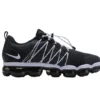 ⁦נעלי נייק-NIKE AIR VAPROMAX 2019 - BLACK-WHITE LOGO⁩ – תמונה ⁦6⁩