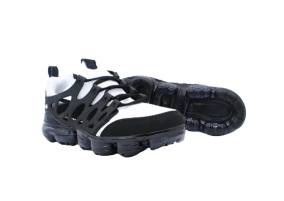 ⁦נעלי נייק-NIKE AIR VAPROMAX 2019 - WHITE-BLACK⁩ – תמונה ⁦4⁩