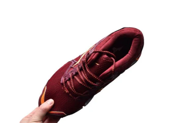 ⁦נעלי מיזונו-MIZUNO-Chestnut & Atomic Tangerine⁩ – תמונה ⁦6⁩