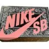 ⁦נעליי נייק-NIKE SB DUNK LOW PRO QS - Roman Coffee & Black⁩ – תמונה ⁦5⁩