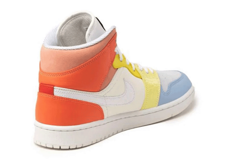 ⁦נעלי נייק-Nike Air Jordan 1 Mid To My First Coach⁩ – תמונה ⁦3⁩