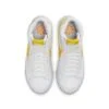 ⁦נייק בלייזר גבוהות- NIKE BLAZER MID '77 VINTAGE WHITE YELLOW⁩ – תמונה ⁦4⁩