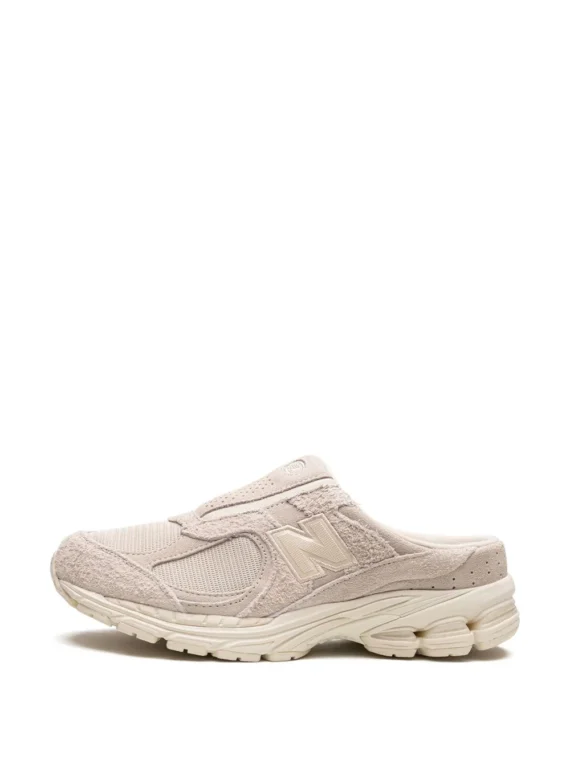 ⁦ניו באלאנס - New Balance 2002 R Calm Taupe sneakers⁩ – תמונה ⁦5⁩