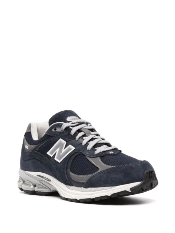 ⁦ניו באלאנס - New Balance 2002 R panelled sneakers⁩ – תמונה ⁦2⁩