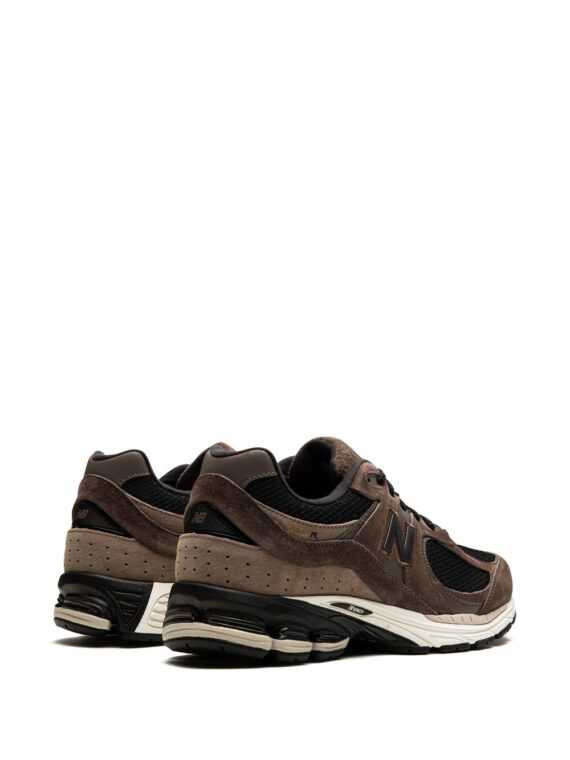 ⁦ניו באלאנס - New Balance 2002 R Brown sneakers⁩ – תמונה ⁦3⁩