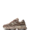 ⁦ניו באלאנס- New Balance 9060 "Mushroom Brown" Sneakers⁩ – תמונה ⁦7⁩