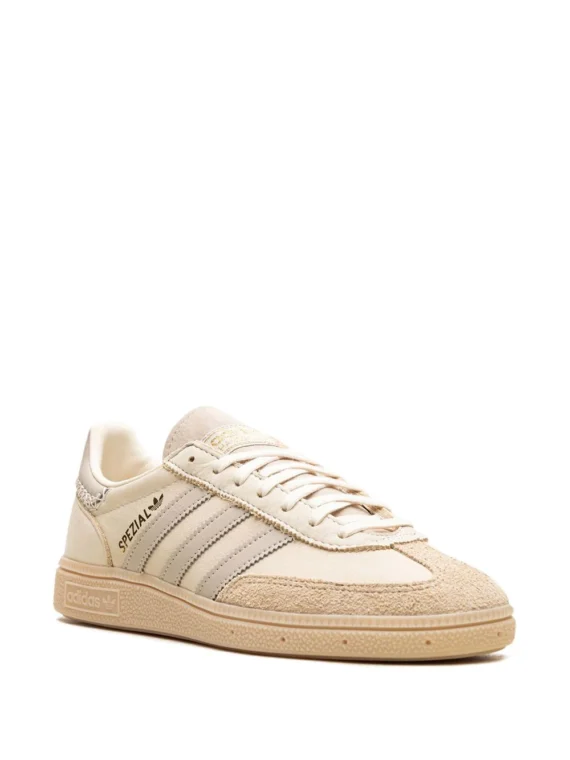 ⁦אדידס ספציאל- Adidas Handball Spezial Cream White/Beige sneakers⁩ – תמונה ⁦2⁩