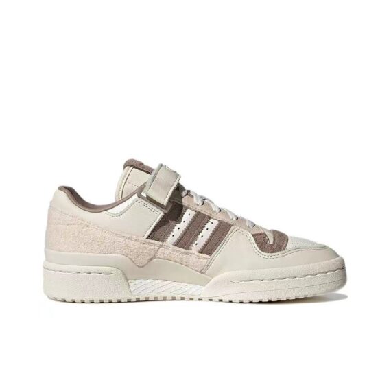 ⁦אדידס פורום - ADIDAS FORUM Low Ivory Fleece SNEAKERS⁩ – תמונה ⁦2⁩