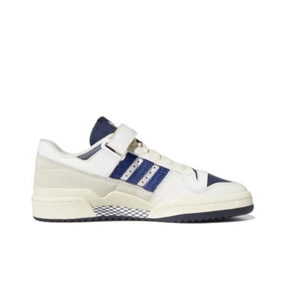 ⁦אדידס פורום - ADIDAS FORUM Low Off White Collegiate Navy SNEAKERS⁩ – תמונה ⁦2⁩