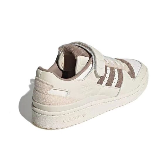 ⁦אדידס פורום - ADIDAS FORUM Low Ivory Fleece SNEAKERS⁩ – תמונה ⁦4⁩