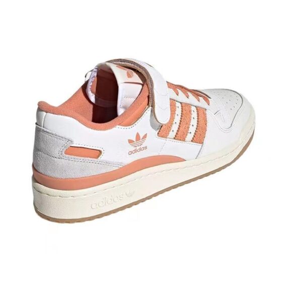 ⁦אדידס פורום - ADIDAS FORUM Low ange/White SNEAKERS⁩ – תמונה ⁦3⁩