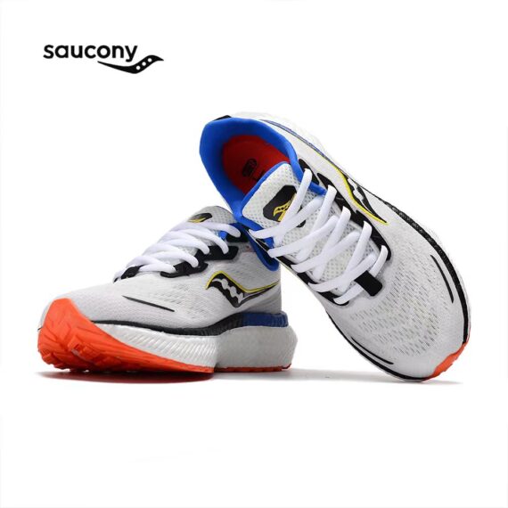 ⁦נעלי סאקוני - Saucony Triumph White⁩ – תמונה ⁦5⁩