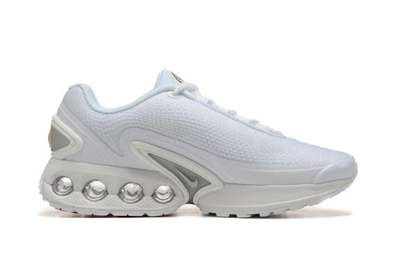 נעלי נייק- Nike Air Max DN Silver