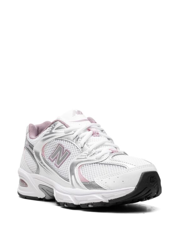 ⁦סניקרס ניו באלאנס NEW BALANCE 530 White/Silver Pink⁩ – תמונה ⁦2⁩