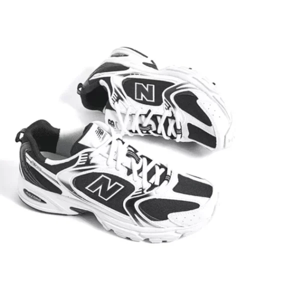 ⁦סניקרס ניו באלאנס NEW BALANCE 530 White Black⁩ – תמונה ⁦2⁩