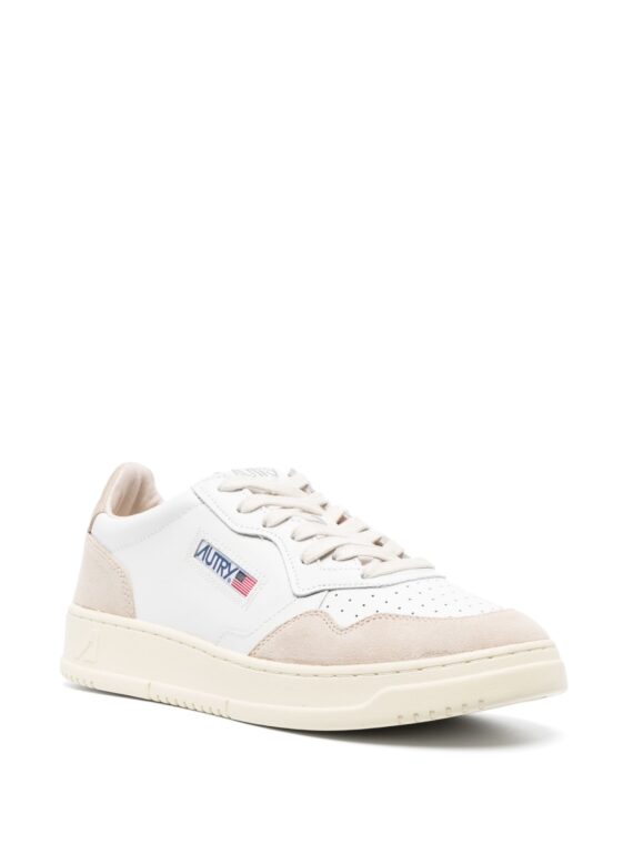 ⁦סניקרס - AUTRY Medalist Sneakers White⁩ – תמונה ⁦2⁩