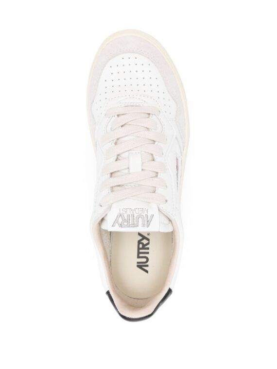 ⁦סניקרס - AUTRY Medalist Sneakers White⁩ – תמונה ⁦4⁩