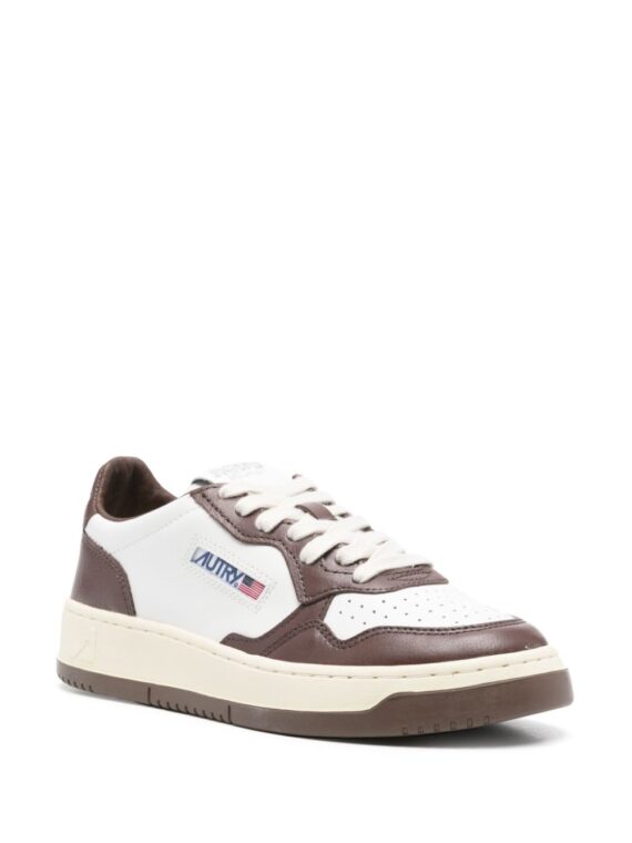 ⁦סניקרס - AUTRY Medalist Sneakers Brown/white⁩ – תמונה ⁦2⁩