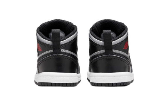 ⁦Air Jordan 1 Low Black Gray ילדים – נייק ג'ורדן⁩ – תמונה ⁦4⁩