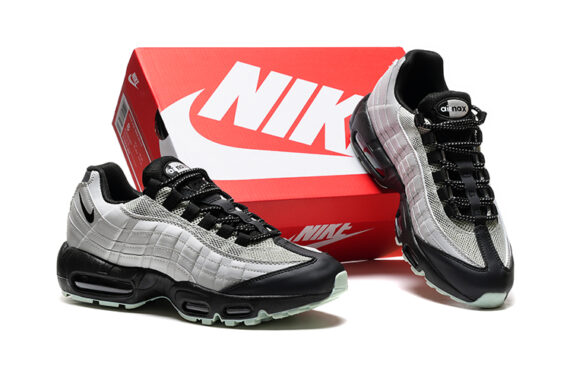 ⁦נעלי נייק NIKE AIR MAX 95 WHITE BLACK TURKIZ⁩ – תמונה ⁦5⁩