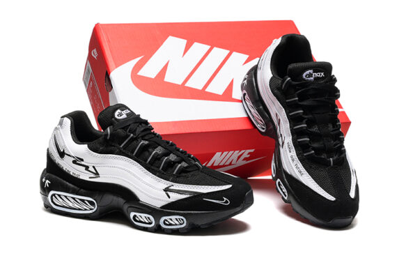 ⁦נעלי נייק NIKE AIR MAX 95 WHITE BLACK TURKIZ⁩ – תמונה ⁦4⁩