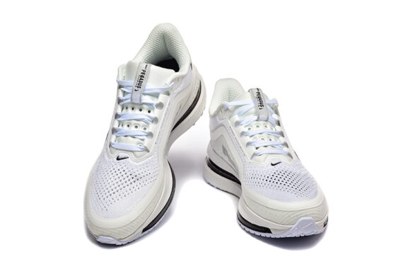 ⁦נעלי נייק Nike Pegasus Premium White Black⁩ – תמונה ⁦2⁩