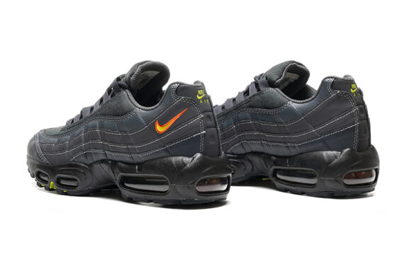 ⁦נעלי נייק NIKE AIR MAX 95 DARK GRAY BLACK TURKIZ⁩ – תמונה ⁦3⁩