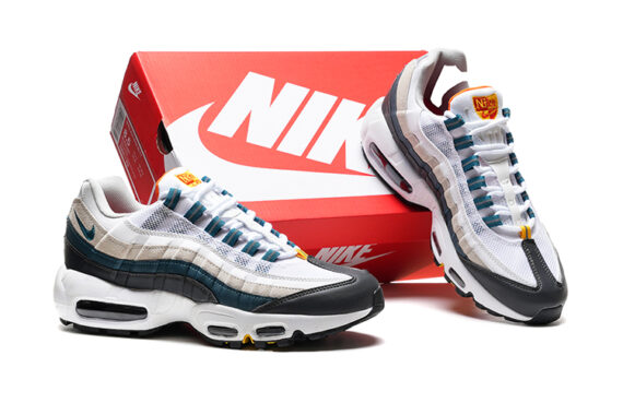 ⁦נעלי נייק NIKE AIR MAX 95 WHITE  BLACK BLUE TURKIZ⁩ – תמונה ⁦5⁩