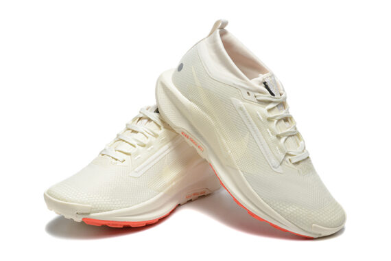 ⁦נעלי נייק Nike Pegasus Trail 5 Red Cream⁩ – תמונה ⁦2⁩